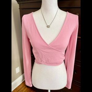 VS VICTORIA’S SECRET SZ M RIBBED CROPPED PINK TOP